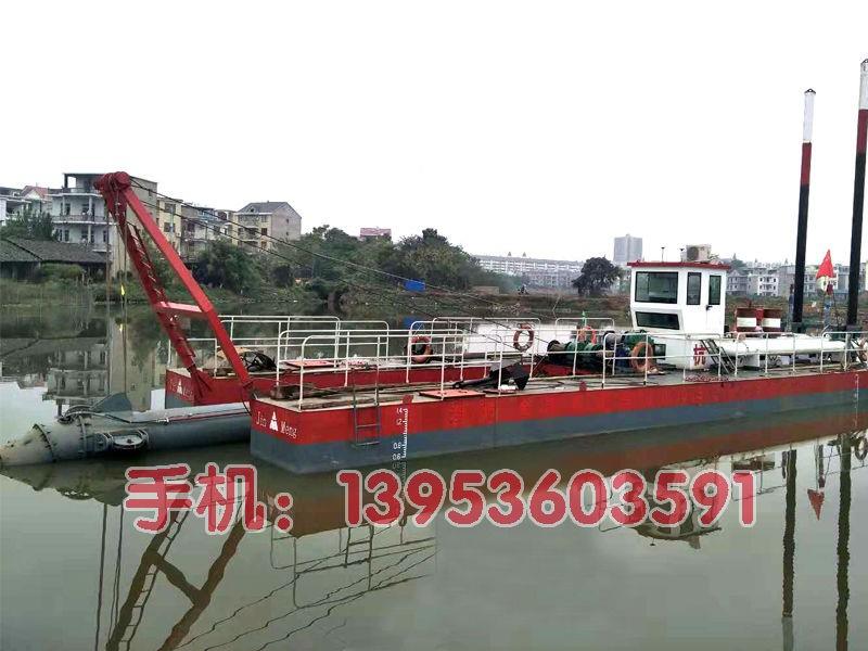 绞吸式抽沙船